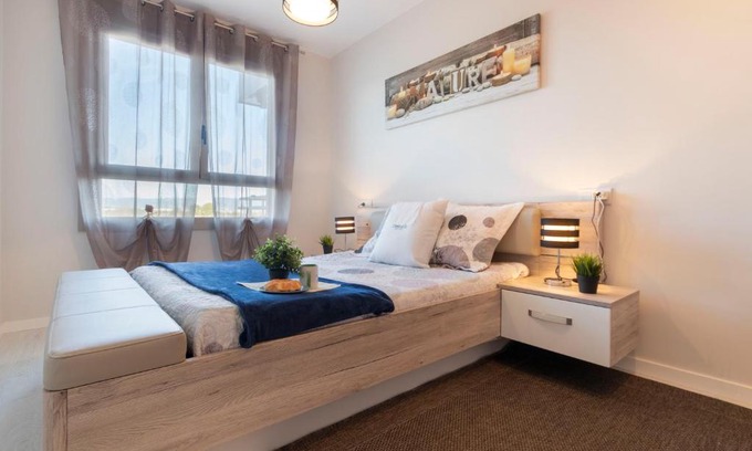 La Pineda Apartment | Homes & Go Los Olivos II