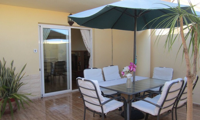 Bahia Calma Apartment | IDEAL WITH CHILDREN, WIFI, WHITE SAND BEACH.