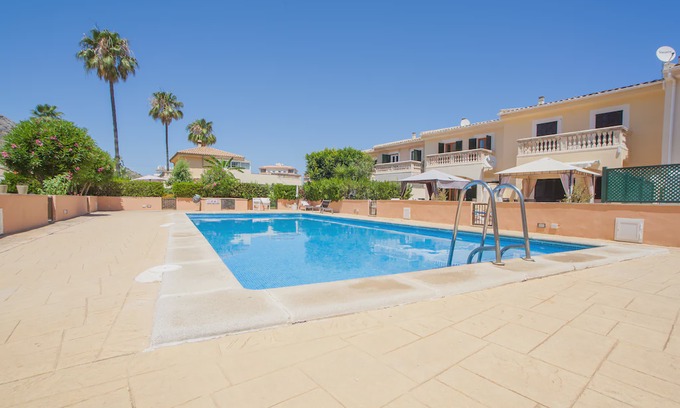 Alcudia Villa | Laguito - Three Bedroom Villa, Sleeps 6