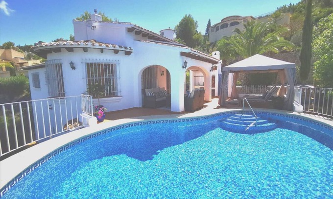 Monte Pego House | Luxurious Villa with sea and mountains views and private pool on Monte Pego