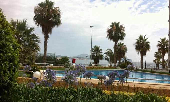 Calpe Apartment | Luxury sea views apart -Sea Prime Position just 25m to beach, chill out terrace