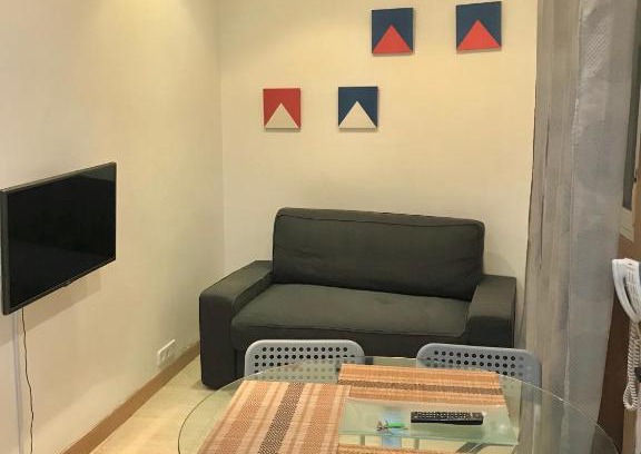 Embajadores Apartment | Mira el Sol