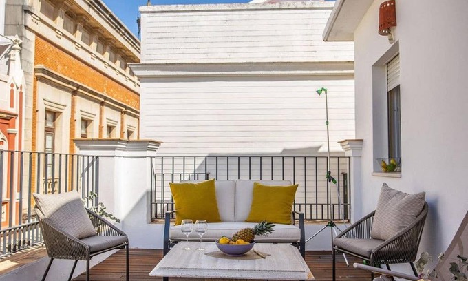 Santa Catalina Apartment | Next to the Mushrooms, very bright penthouse.