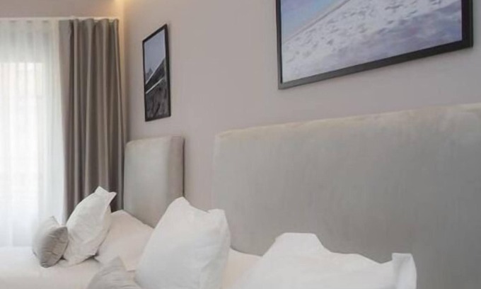 L'Amistat Hostel | Palacios Rooms by SingularStays