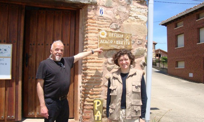 Viloria de Rioja Hostel | Refugio peregrinos Acacio & Orietta