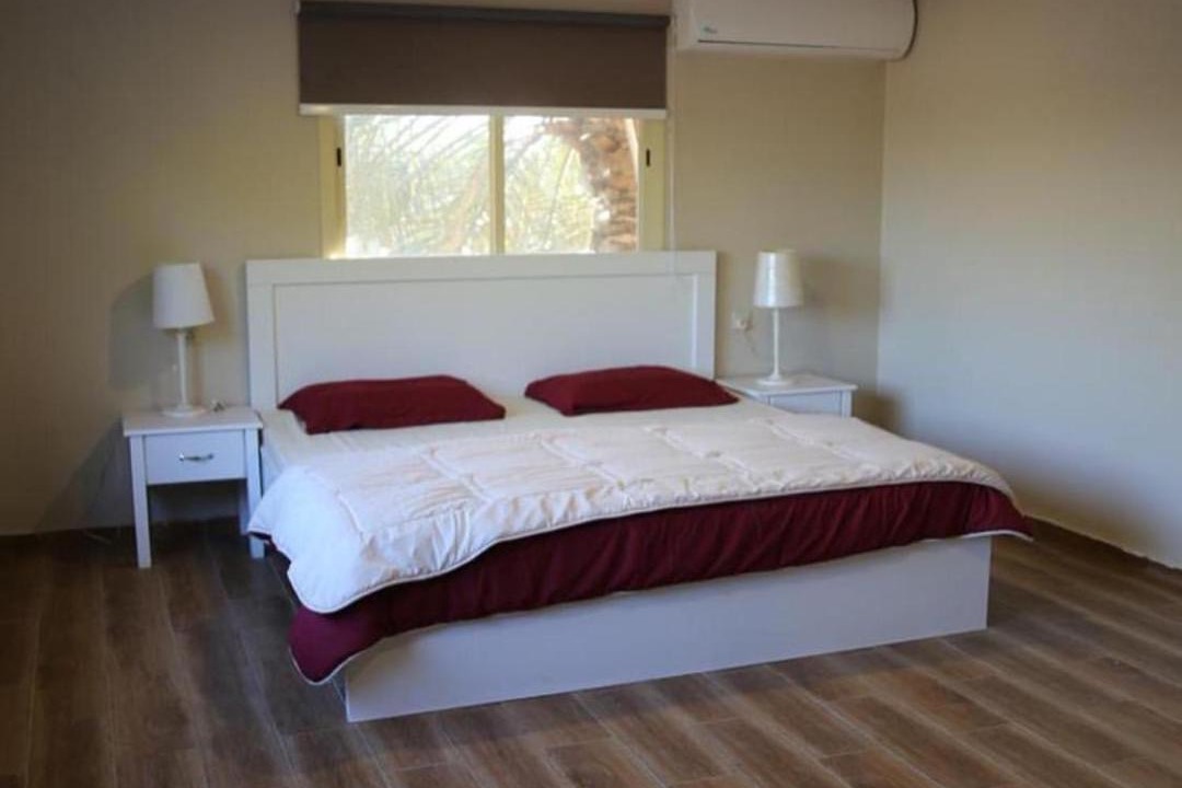 Unaizah House | Fairoozresort