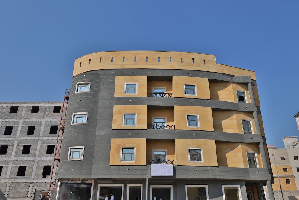 Photo of Buildings in Al Ulaya