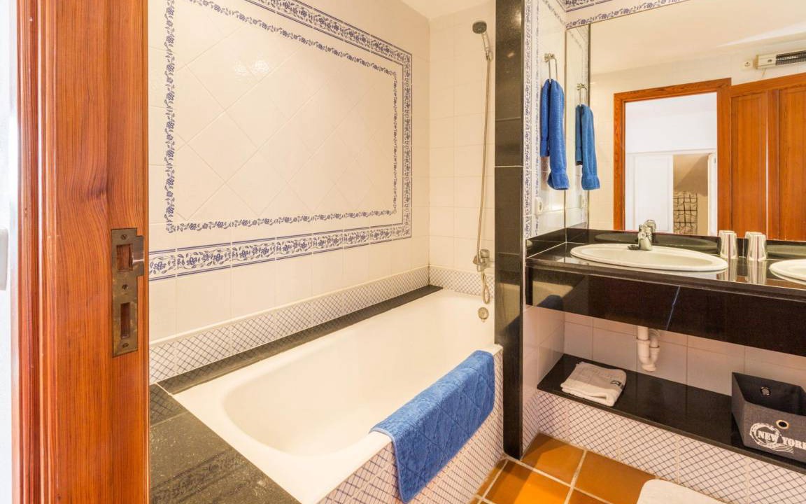 Photo of Bathroom in Cala Mandia