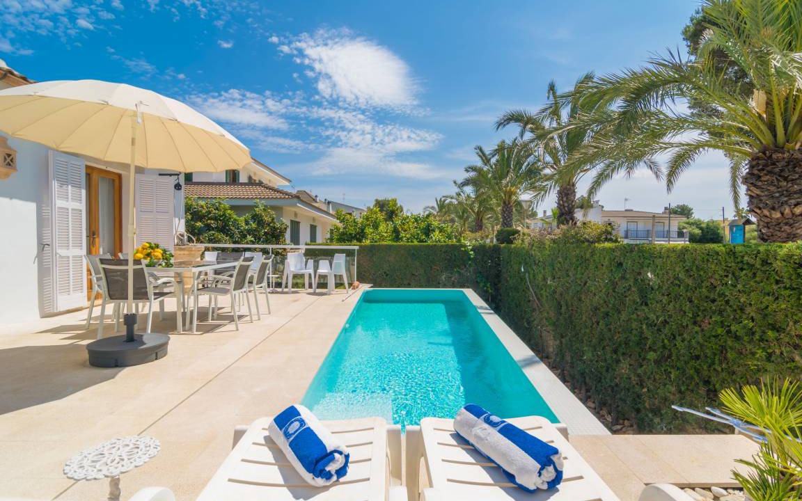 Photo of Outdoor in Son Baulo