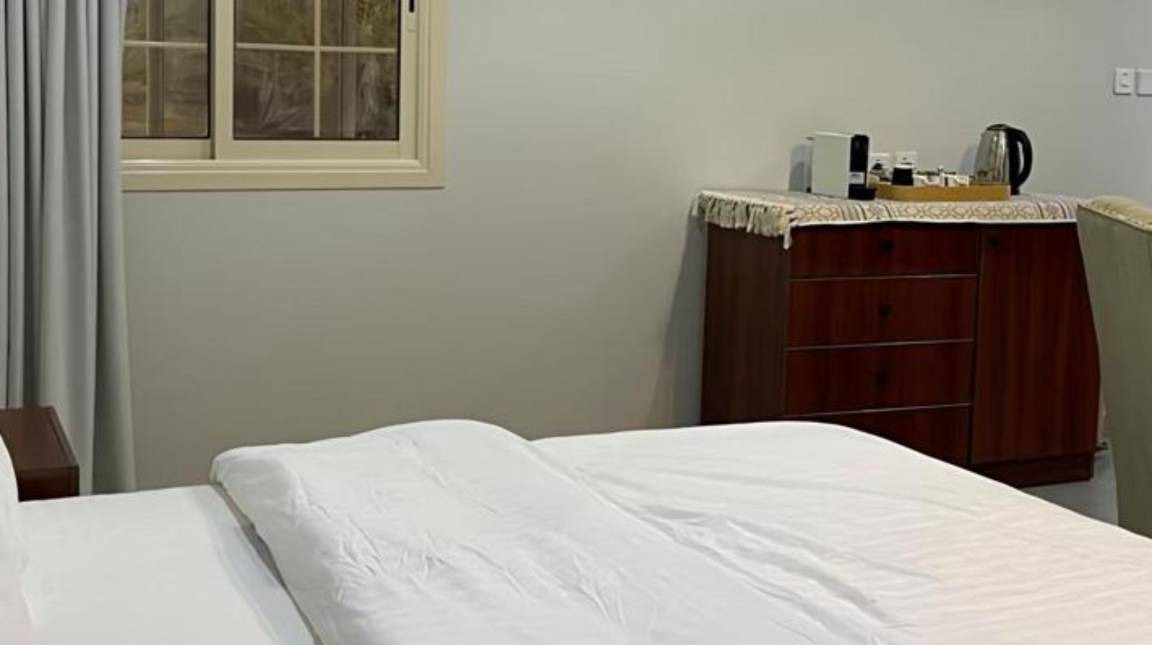 Photo of Bedroom in Western Province