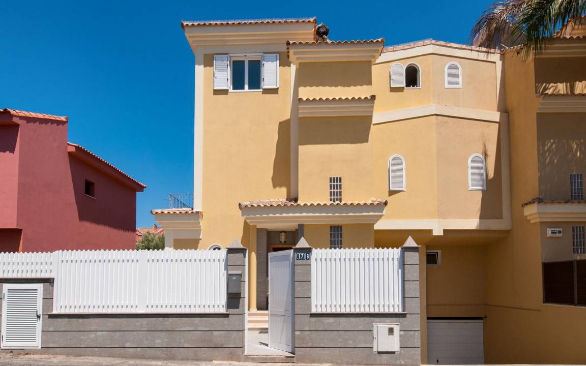 Photo of Buildings in Sonnenland
