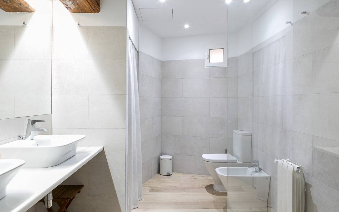 Photo of Bathroom in La Seu