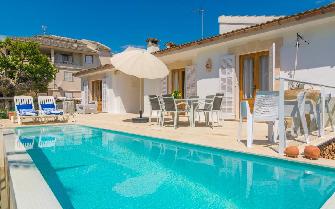 Photo of Outdoor in Son Baulo