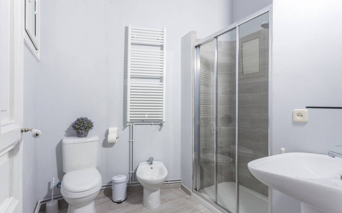 Photo of Bathroom in Huertas