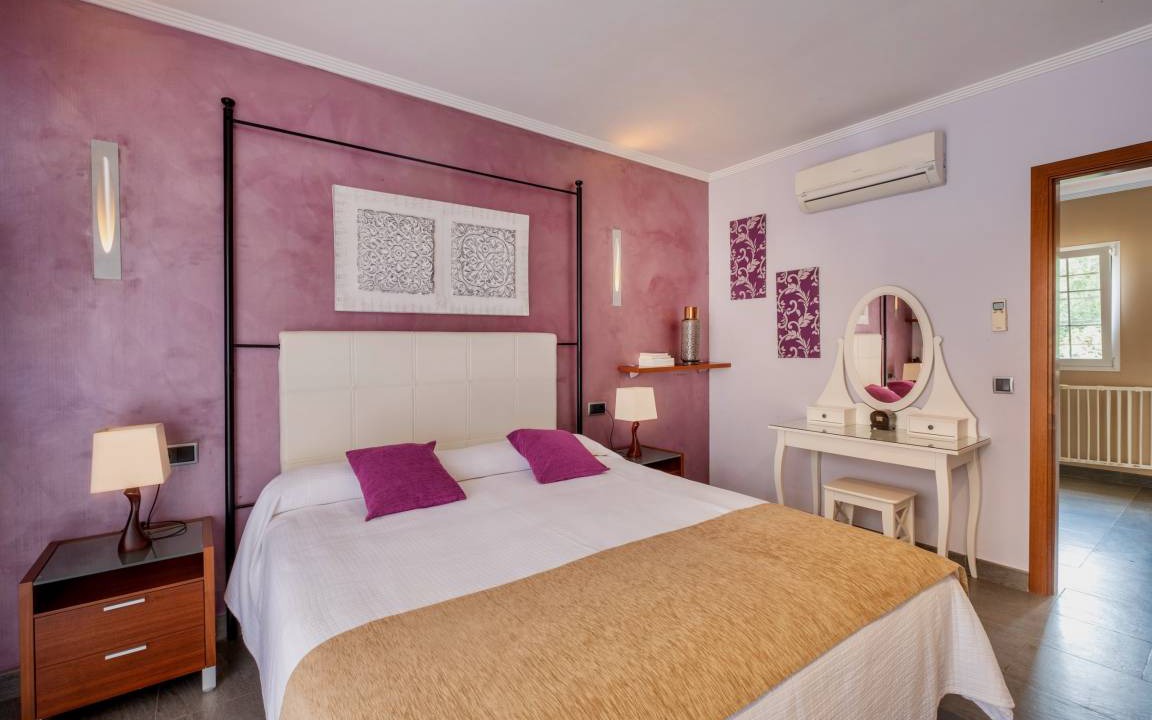 Photo of Bedroom in Mal Pas-Bon Aire