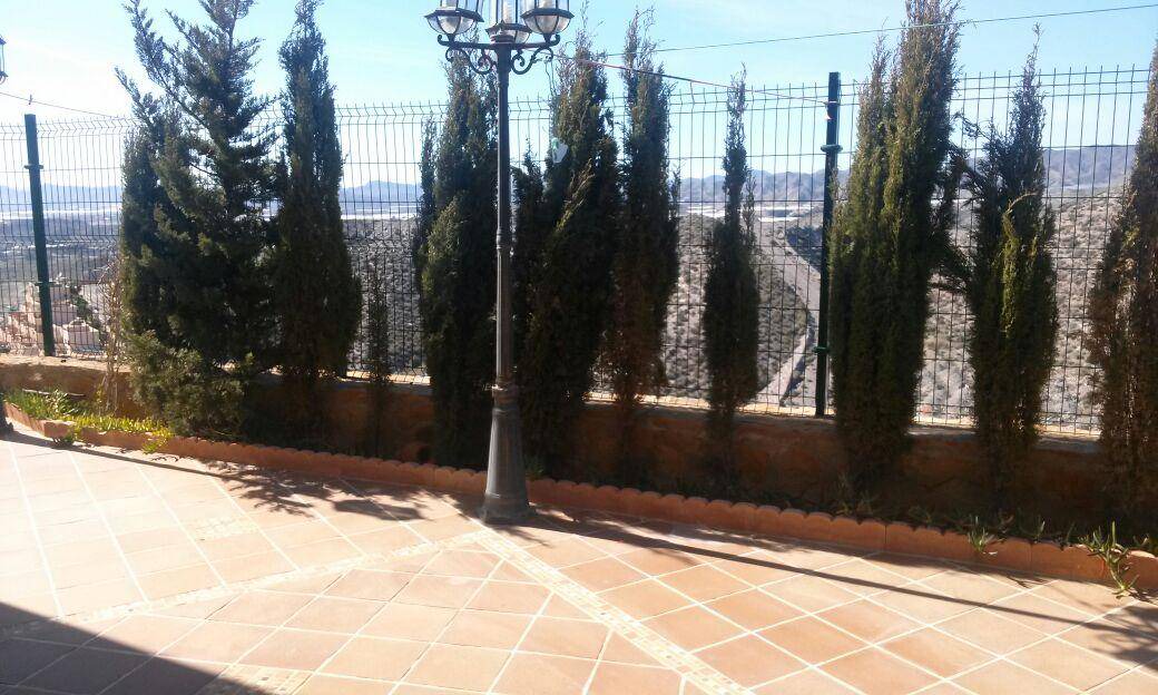 Photo of Others in Los Geraeos