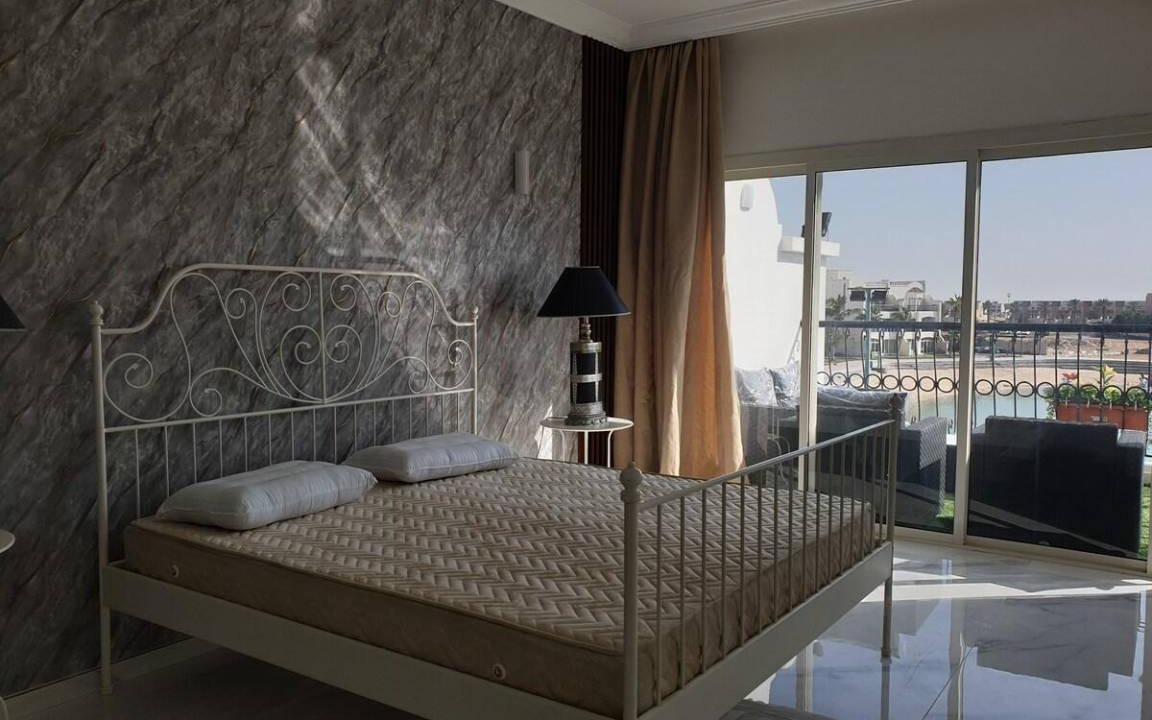 Photo of Bedroom in Durrat Al-Arous