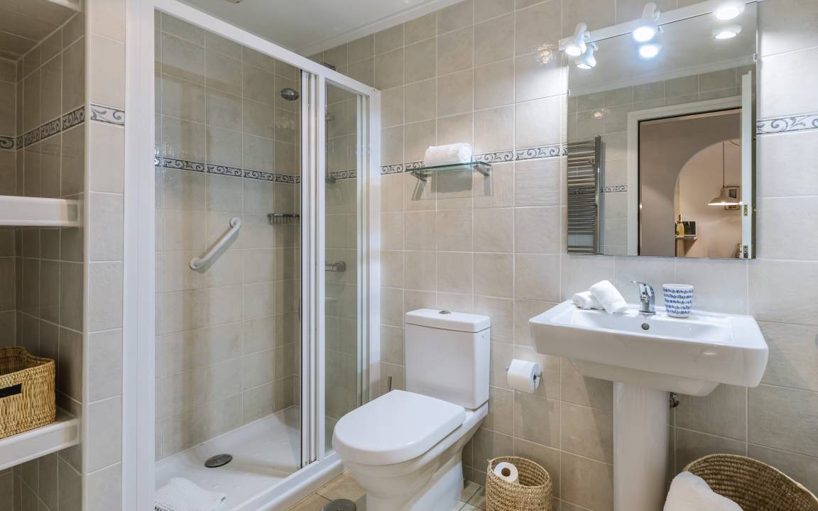 Photo of Bathroom in Aduanas
