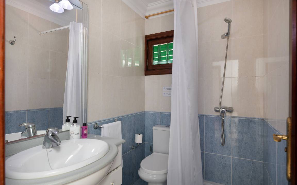Photo of Bathroom in Los Pocillos