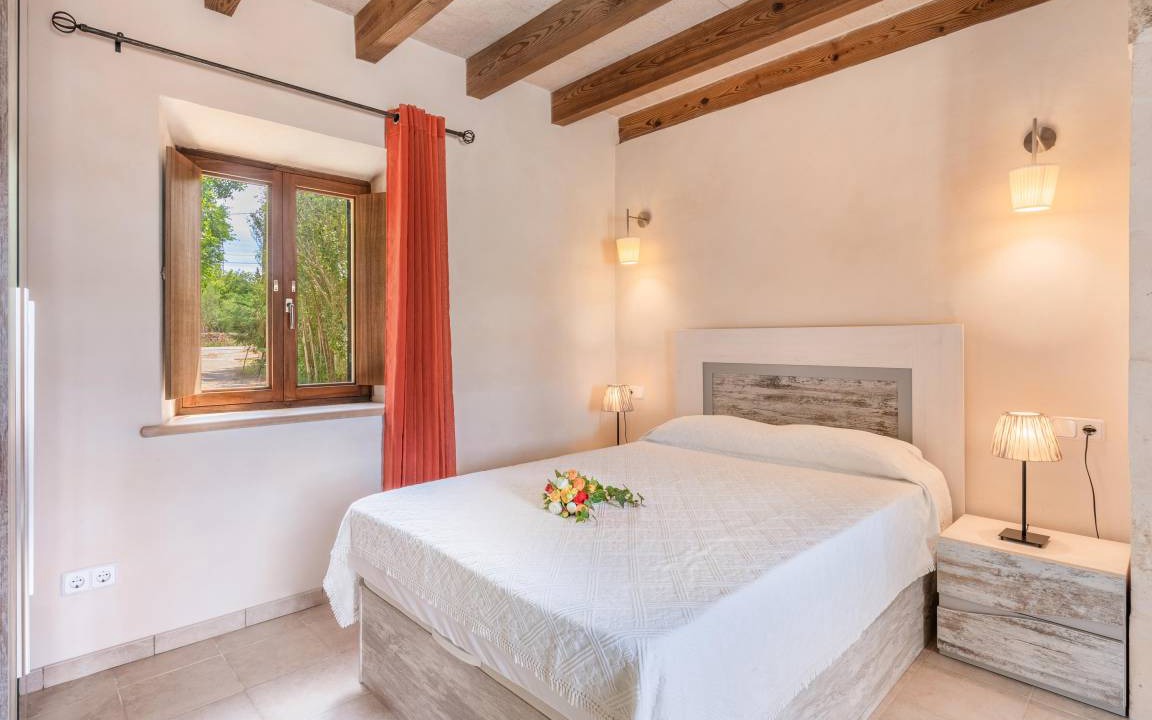 Photo of Bedroom in Sineu