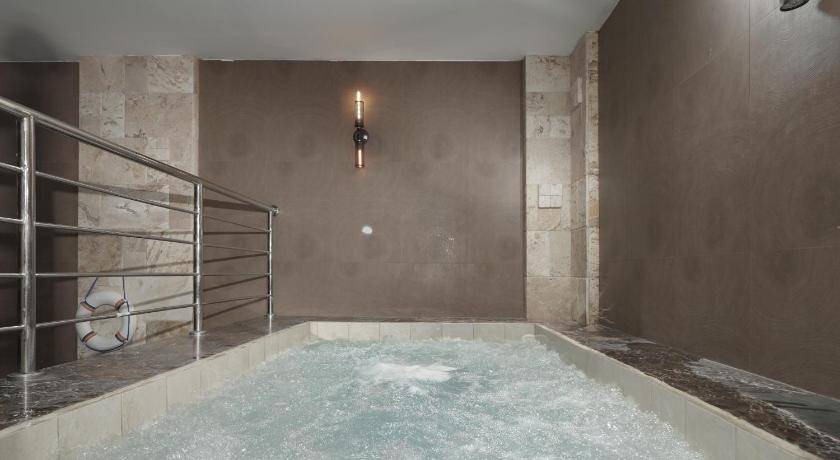 Photo of Bathroom in Tabuk