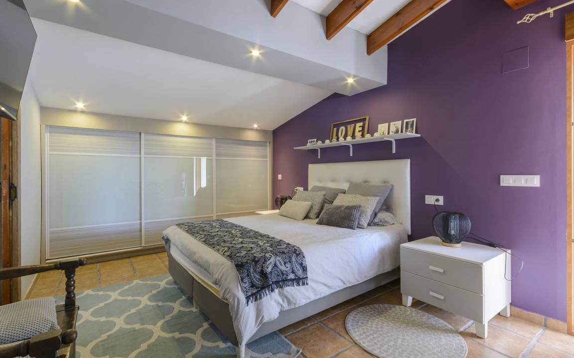 Photo of Bedroom in Alcalali