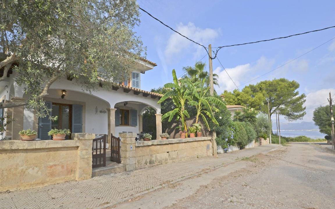 Photo of Buildings in Marina Manresa