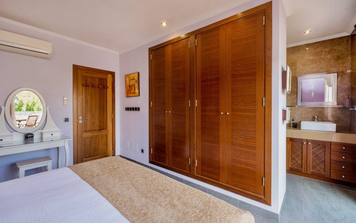 Photo of Bedroom in Mal Pas-Bon Aire