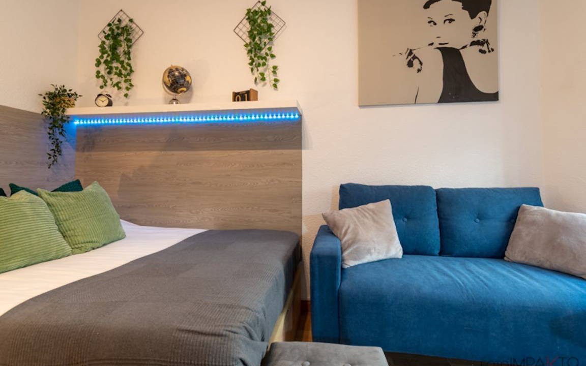 Photo of Bedroom in Golden Triangle of Art