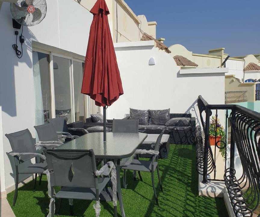 Photo of Patio Balcony in Durrat Al-Arous