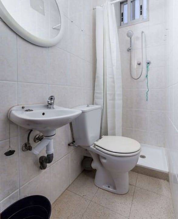 Photo of Bathroom in Morvedre