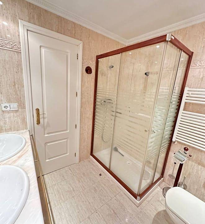 Photo of Bathroom in Atocha