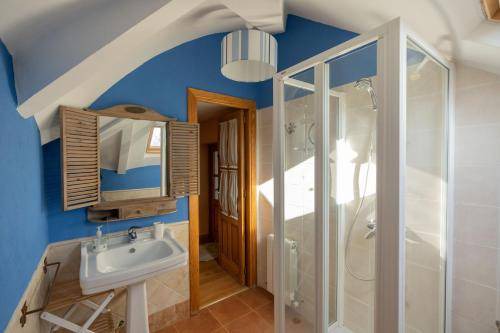Photo of Bathroom in Miraflores de la Sierra