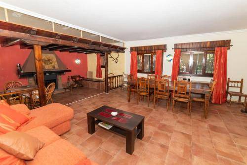 Photo of Livingroom in San Martin de Valdeiglesias