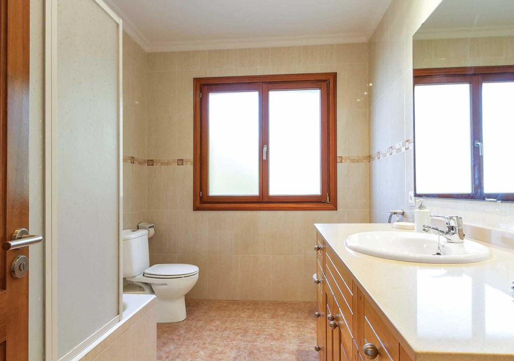 Photo of Bathroom in Marina Manresa