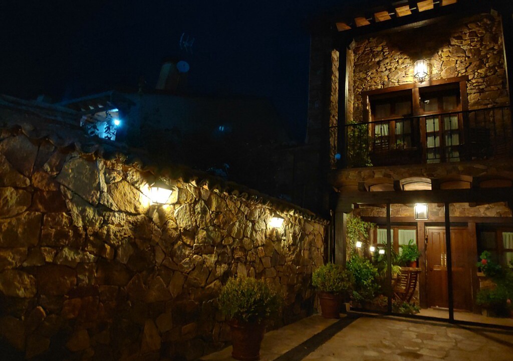 Photo of Buildings in Braojos