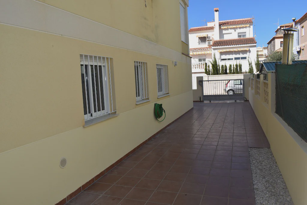 Photo of Others in Oliva