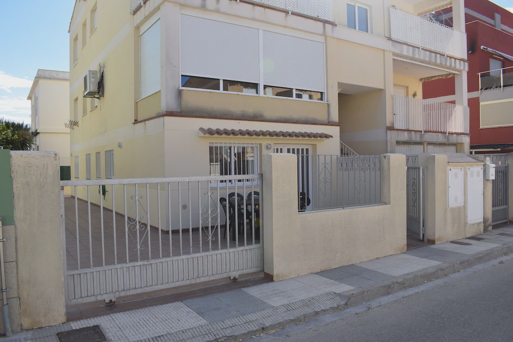 Photo of Others in Oliva