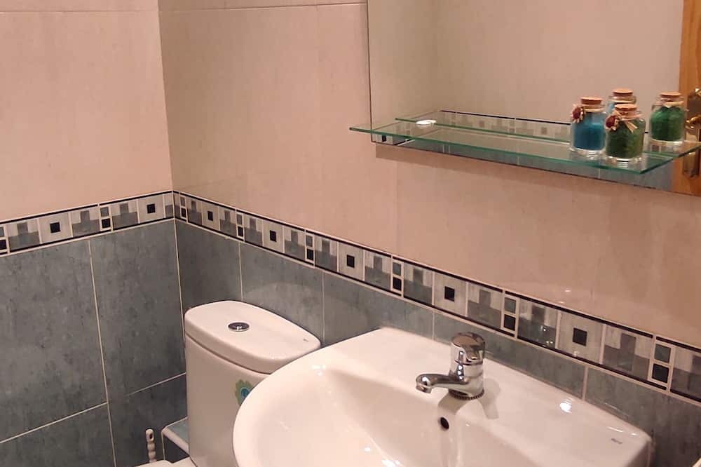 Photo of Bathroom in Barcience