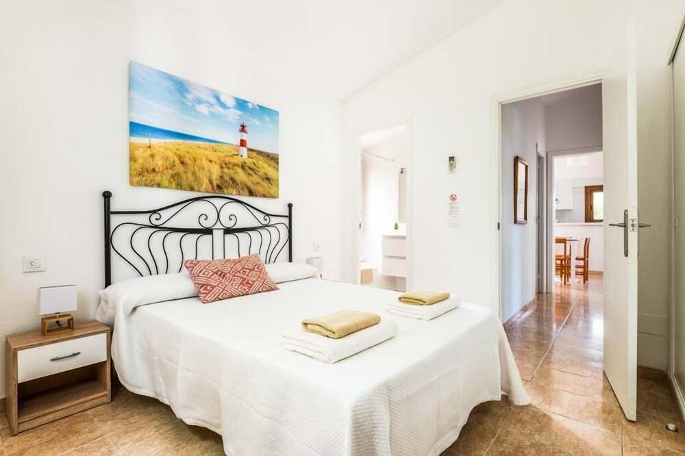 Photo of Bedroom in Cala en Blanes