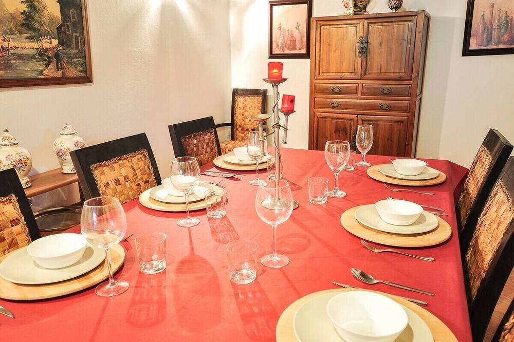 Photo of Kitchen in Alora