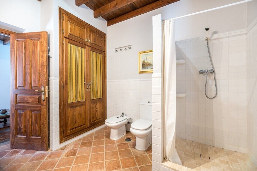 Photo of Bathroom in Alora