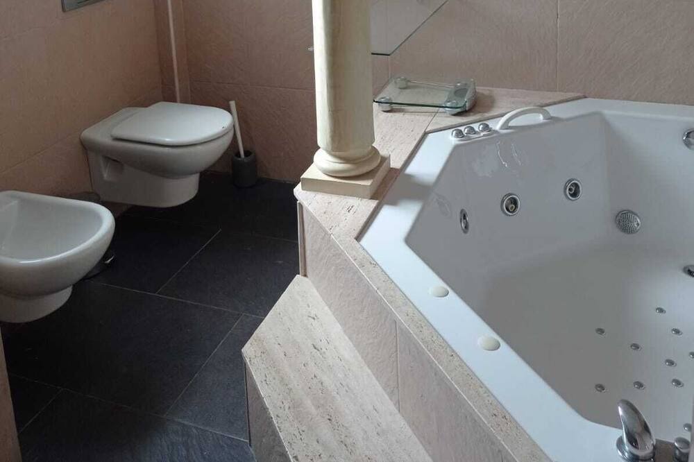 Photo of Bathroom in Jerez de la Frontera