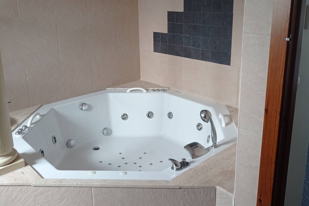Photo of Bathroom in Jerez de la Frontera