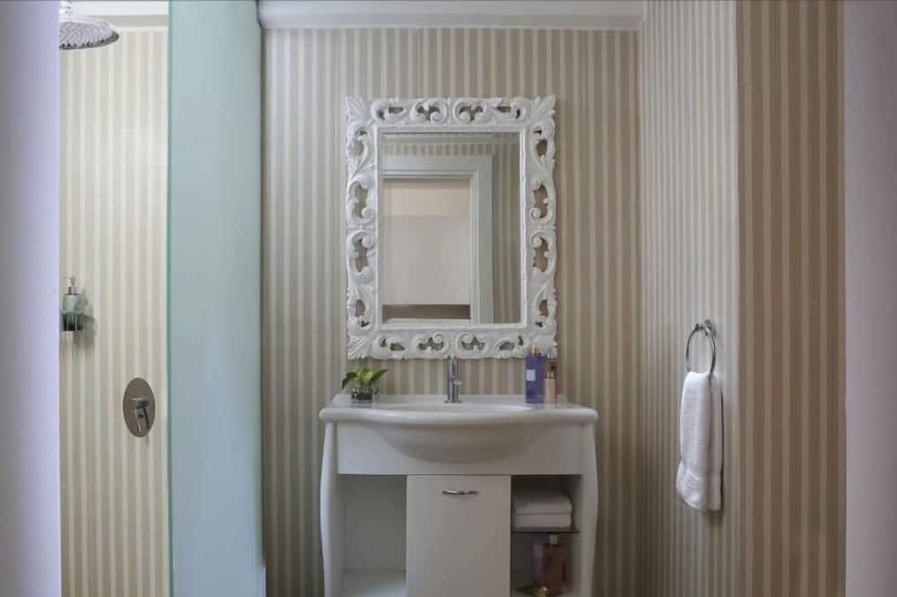 Photo of Bathroom in Sari Street