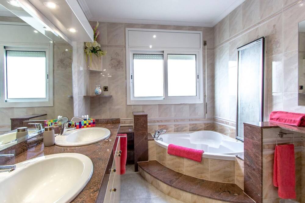Photo of Bathroom in Can Vinyals
