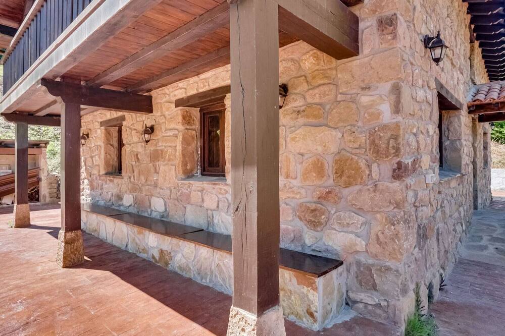 Photo of Patio Balcony in San Roque de Riomiera