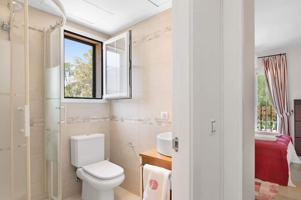 Photo of Bathroom in Maioris Decima