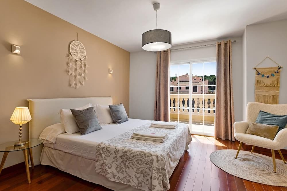 Photo of Bedroom in Maioris Decima