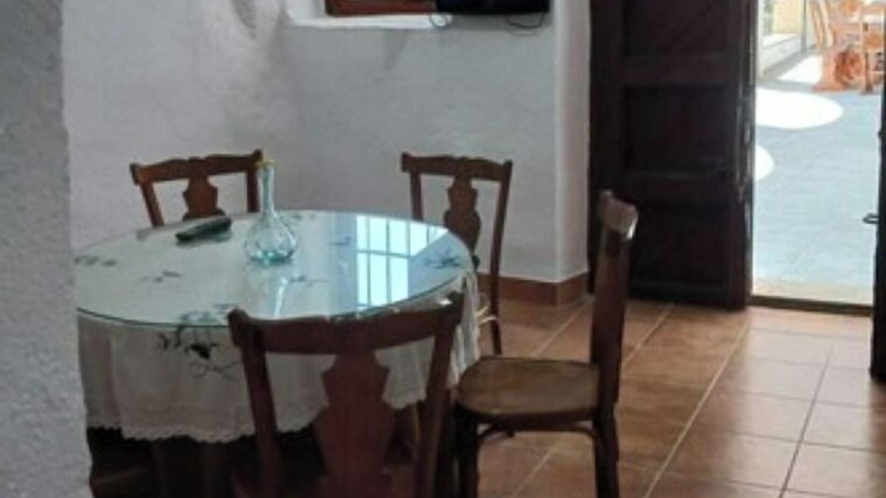 Photo of Others in Terque